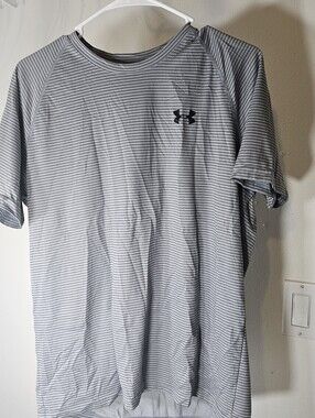 Under Armour Size M Men's UA Tech 2.0 Short Sleeve Athletic T-Shirt